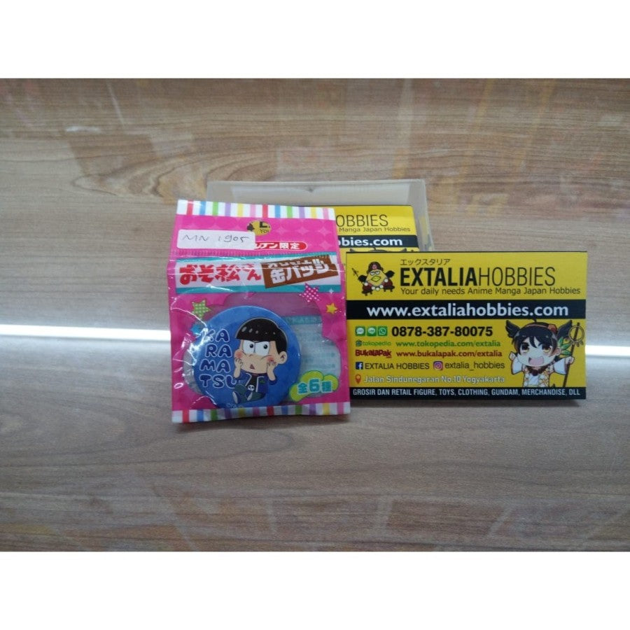 PIN KARAMATSU FACE PIN KARAMATSU FACE
